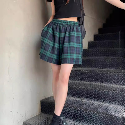 Retro colored shorts, trousers, American style, elastic waist, loose fit